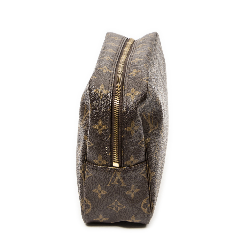 Louis Vuitton Toiletry Pouch GM - Picture 3 of 10